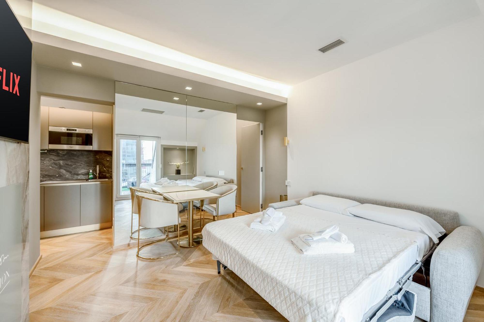 Luxury Skyview Suite - Citylife Apartment - Mico Milano Ngoại thất bức ảnh